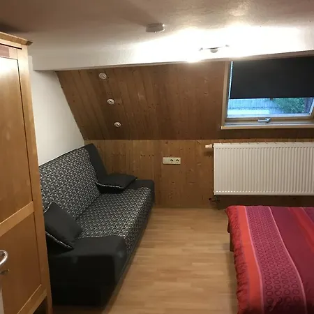 Country house Familienpension Zum Zwerg Hohenstadt (Goppingen)